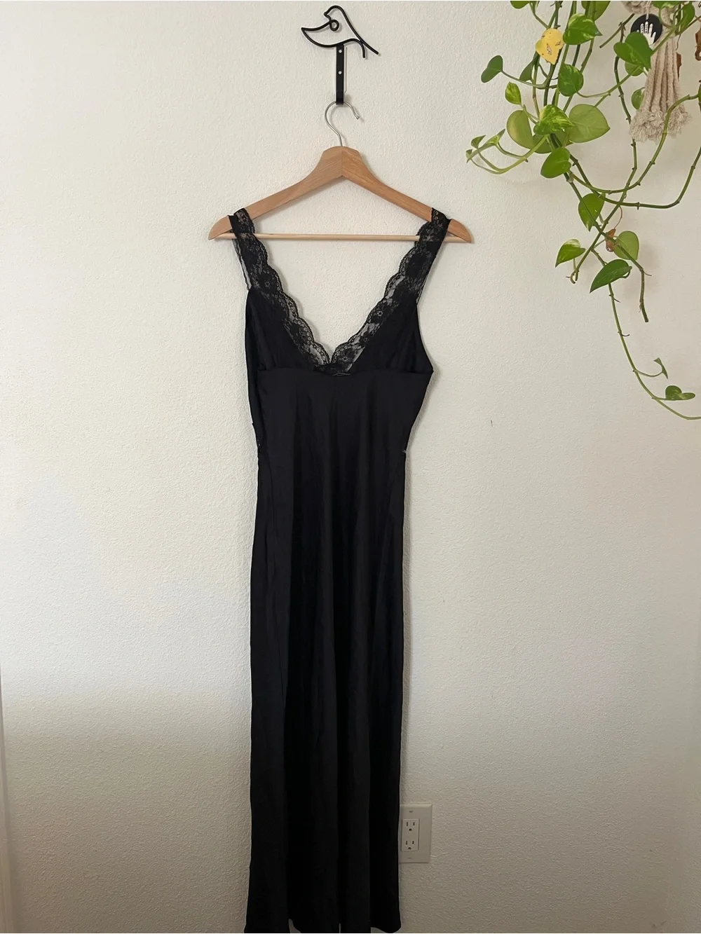 Abercrombie and Fitch Black Lace-Trim Slip Dress sz XS